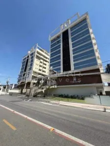 Apartamento com 3 Quartos para alugar, 111m² no América, Joinville