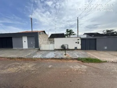 Casa com 2 Quartos à venda, 225m² no Parque Estrela Dalva XII, Santo Antônio do Descoberto