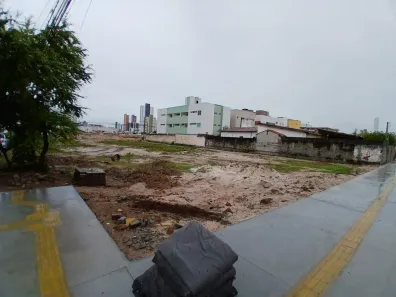Lote/Terreno à venda, 1680m² no Aeroclube, João Pessoa