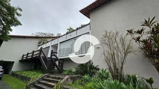 Casa de Condomínio com 5 Quartos à venda, 870m² no Piratininga, Niterói