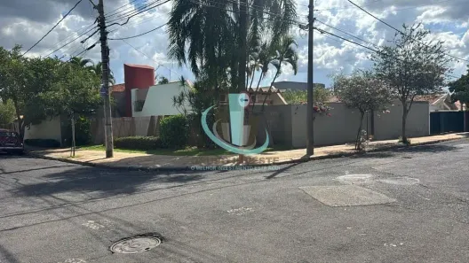 Casa com 3 Quartos à venda, 313m² no Vila Harmonia, Araraquara