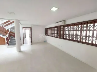 Casa com 7 Quartos para alugar, 470m² no Tristeza, Porto Alegre