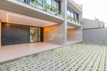Sobrado com 3 Quartos à venda, 197m² no Mossunguê, Curitiba