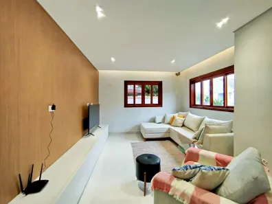 Casa de Condomínio com 3 Quartos à venda, 255m² no Jardim Altos de Santana II, Jacareí