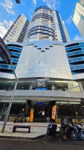 Apartamento com 2 Quartos para alugar, 80m² no Centro, Balneário Camboriú