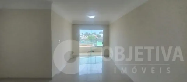 Apartamento com 4 Quartos para alugar, 135m² no Vigilato Pereira, Uberlândia