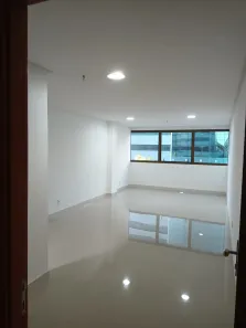 Sala Comercial para alugar, 33m² no São Cristóvão, Salvador