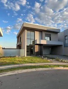 Casa de Condomínio com 3 Quartos à venda, 200m² no Jardins Bolonha, Senador Canedo