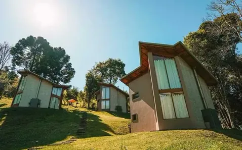 Fazenda/Sítio com 5 Quartos à venda, 100000m² no , Camanducaia