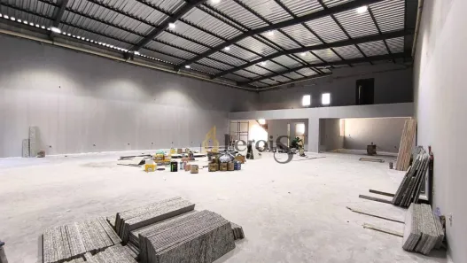 Galpão/Depósito/Armazém para alugar, 451m² no Jardim São José, Itu