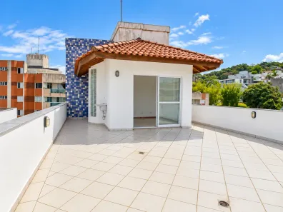 Cobertura com 2 Quartos à venda, 134m² no Pantanal, Florianópolis