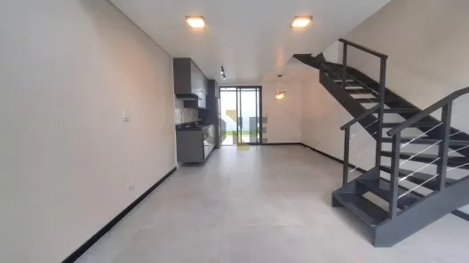 Casa de Condomínio com 2 Quartos para alugar, 69m² no Granja Viana, Cotia