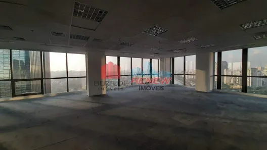 Sala Comercial para alugar, 678m² no Vila Nova Conceição, São Paulo