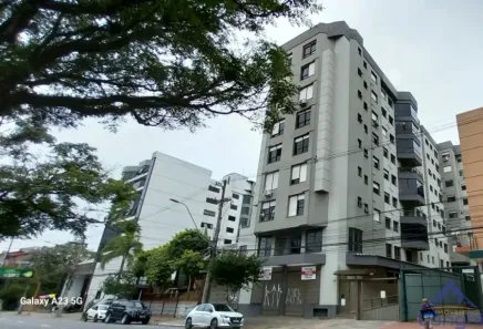 Apartamento com 3 Quartos para alugar, 110m² no Centro, Caxias do Sul