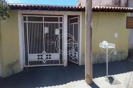 Casa com 2 Quartos à venda, 160m² no Centro, Marília