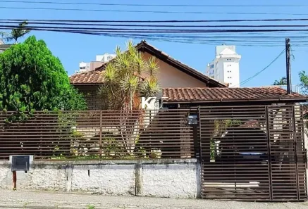 Casa com 3 Quartos à venda, 120m² no Canto, Florianópolis