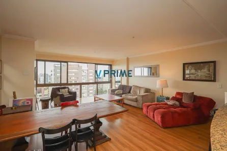 Apartamento com 3 Quartos à venda, 122m² no Três Figueiras, Porto Alegre