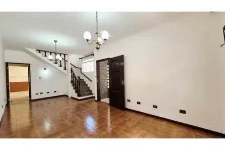 Sobrado com 3 Quartos à venda, 199m² no Santa Terezinha, Santo André