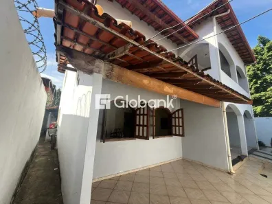 Casa com 7 Quartos à venda, 408m² no Vila Brasília, Montes Claros