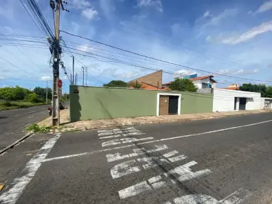 Imóvel Comercial com 3 Quartos para alugar, 237m² no Santa Isabel, Teresina