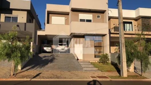 Sobrado com 4 Quartos à venda, 227m² no Colônia Dona Luíza, Ponta Grossa