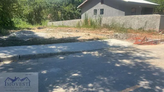 Lote/Terreno à venda, 370m² no Jacaroá, Maricá
