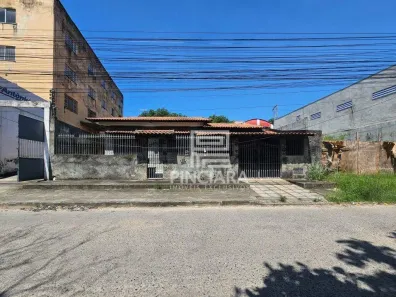 Imóvel Comercial com 3 Quartos para alugar, 200m² no Colubande, São Gonçalo