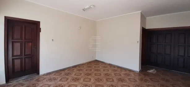 Casa com 3 Quartos à venda, 220m² no Parque São Quirino, Campinas