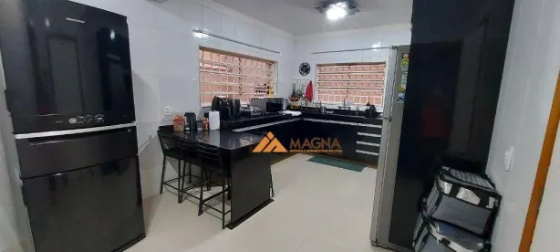 Sobrado com 3 Quartos à venda, 264m² no Residencial e Comercial Palmares, Ribeirão Preto