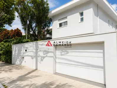 Casa com 4 Quartos para alugar, 240m² no Jardim Paulistano, São Paulo