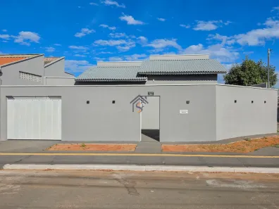 Casa com 3 Quartos à venda, 110m² no Parque Trindade, Aparecida de Goiânia