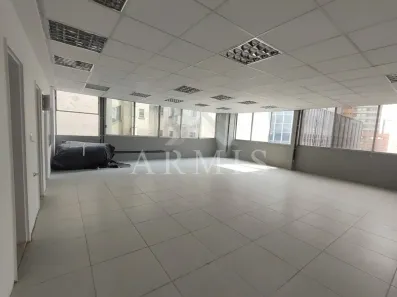Sala Comercial para alugar, 121m² no República, São Paulo