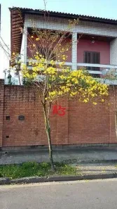 Sobrado com 3 Quartos à venda, 163m² no Caneleira, Santos