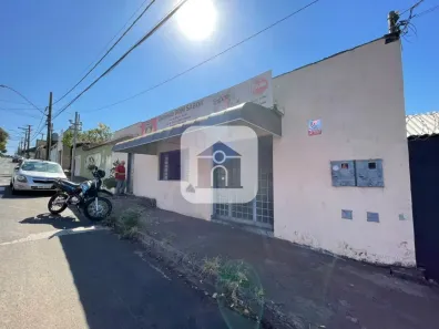 Ponto Comercial para alugar, 70m² no Jardim Brasília, Uberlândia
