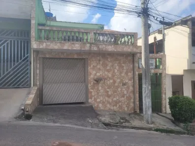 Casa com 2 Quartos à venda, 109m² no Jardim Triângulo, Ferraz de Vasconcelos