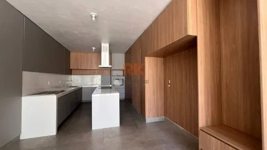 Apartamento com 2 Quartos à venda, 173m² no Cabral, Contagem