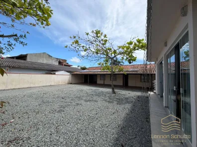 Casa com 3 Quartos à venda, 490m² no Costeira, Balneário Barra do Sul