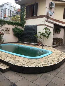 Casa com 3 Quartos à venda, 220m² no Passo da Areia, Porto Alegre