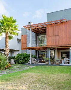 Casa de Condomínio com 5 Quartos à venda, 341m² no XANGRI-LÁ, Xangri-Lá