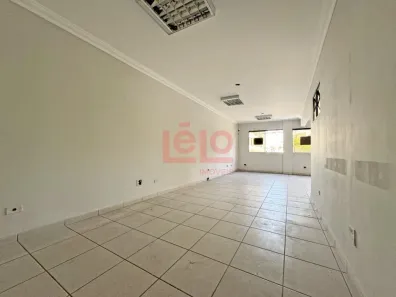 Sala Comercial para alugar, 45m² no Zona 01, Maringá