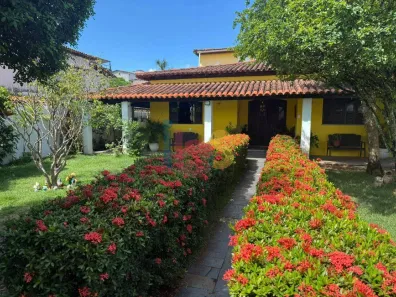 Casa com 5 Quartos à venda, 137m² no Pituaçu, Salvador