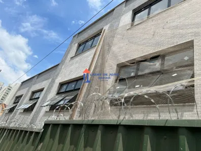 Galpão/Depósito/Armazém com 3 Quartos para alugar, 280m² no Cidade Monções, São Paulo