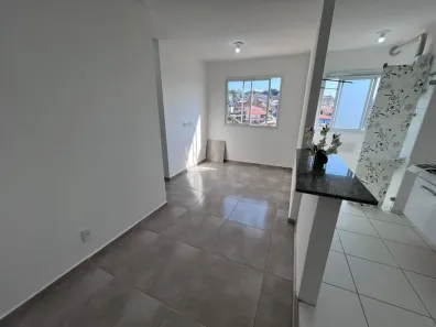 Apartamento com 2 Quartos para alugar, 43m² no Jardim Adelfiore, São Paulo
