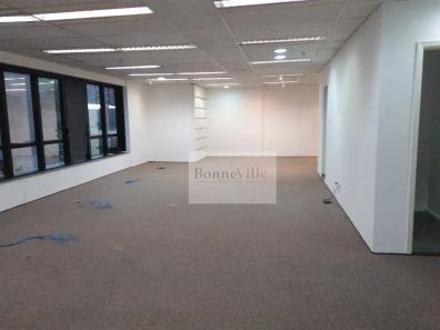 Sala Comercial para venda ou aluguel, 182m² no Vila Olímpia, São Paulo