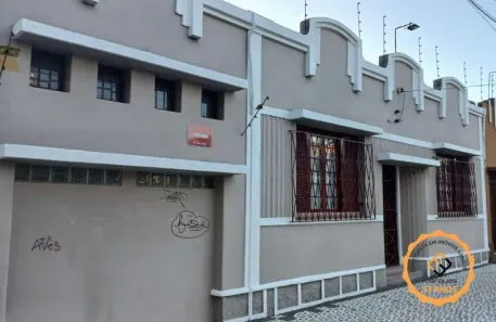 Casa com 5 Quartos à venda, 216m² no Centro, Pelotas