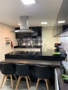 Apartamento com 3 Quartos à venda, 115m² no Vila Gumercindo, São Paulo
