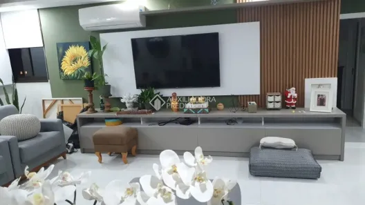 Apartamento com 3 Quartos à venda, 106m² no Passo da Areia, Porto Alegre