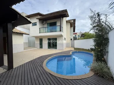 Casa de Condomínio com 3 Quartos à venda, 380m² no Rosa dos Ventos, Vespasiano