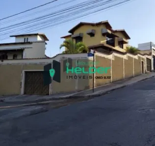 Casa com 3 Quartos à venda, 256m² no Arcádia, Contagem