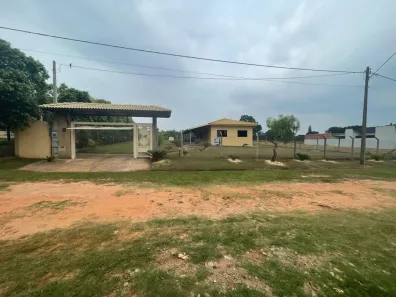Fazenda/Sítio com 2 Quartos à venda, 200m² no Chácara de Recreio Letícia II (Padre Nóbrega), Marília